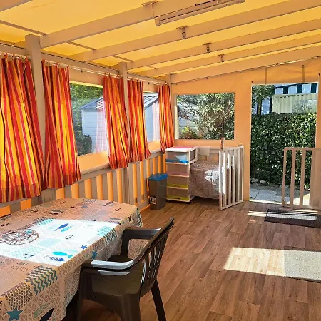Mobil Cap Soleil Κάμπινγκ La Betaudiere